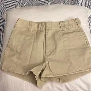 Dickies Tan shorts